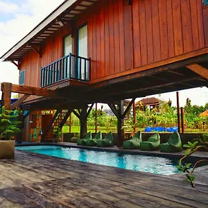 2* Guest house Kampoeng Saya